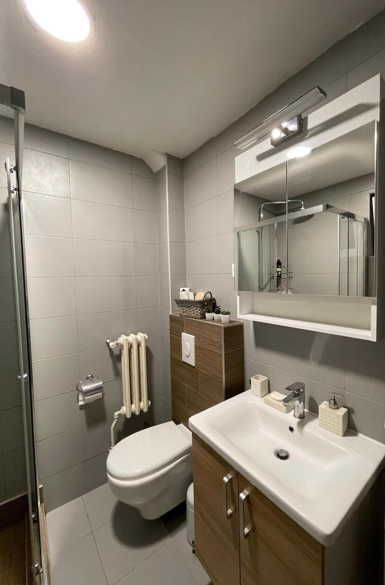 Ruby Luxury Central Apartment Skopje Eksteriør bilde